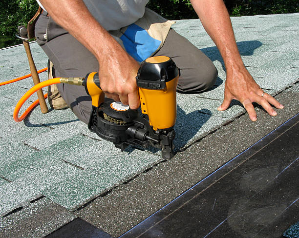 Quick and Trustworthy Emergency Roof Repair Services in Bay City, TX